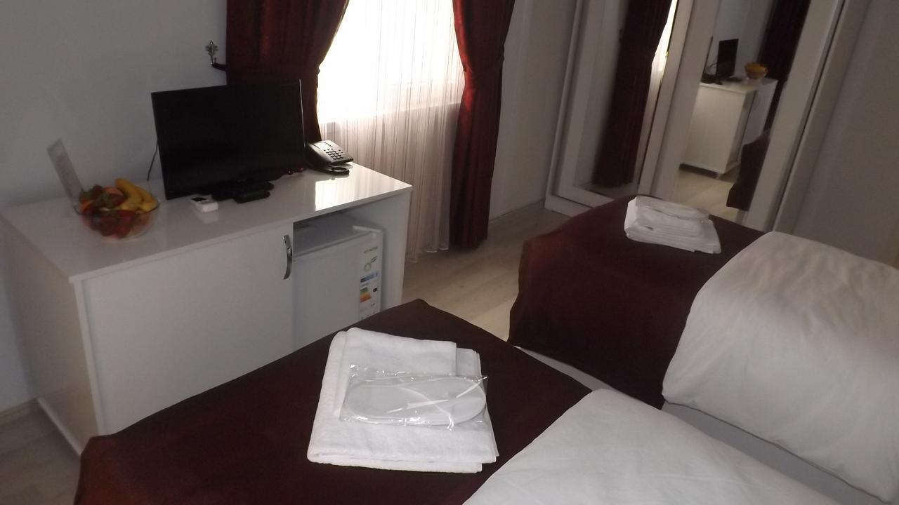 Sindoma Hotel Bartin Bilik gambar
