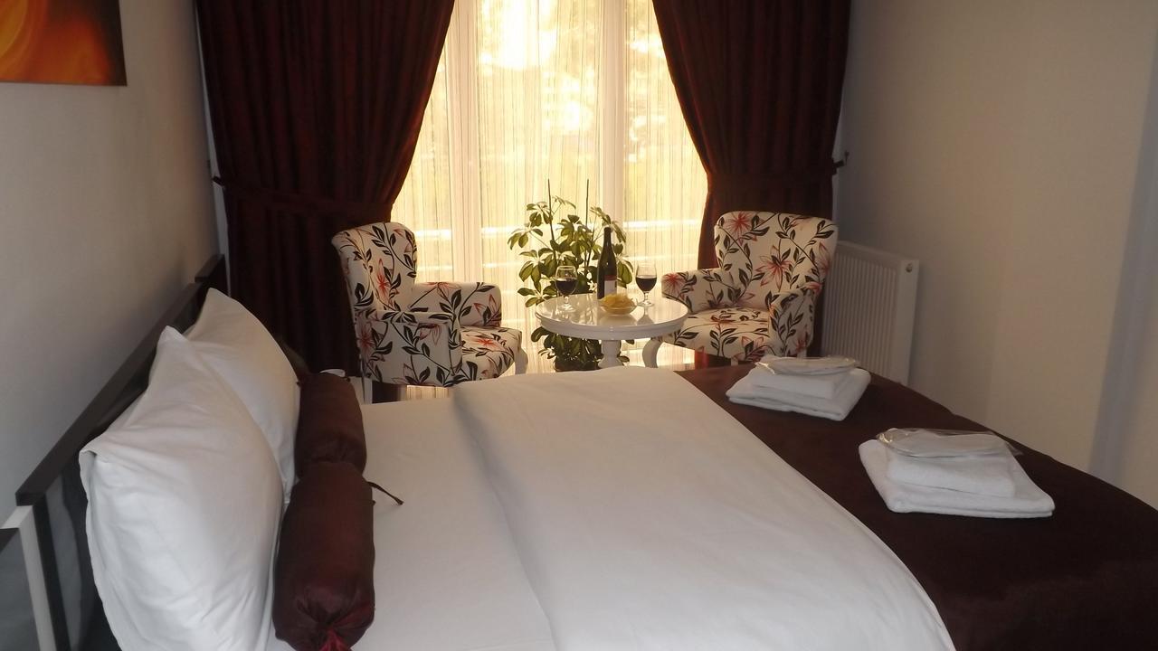 Sindoma Hotel Bartin Bilik gambar